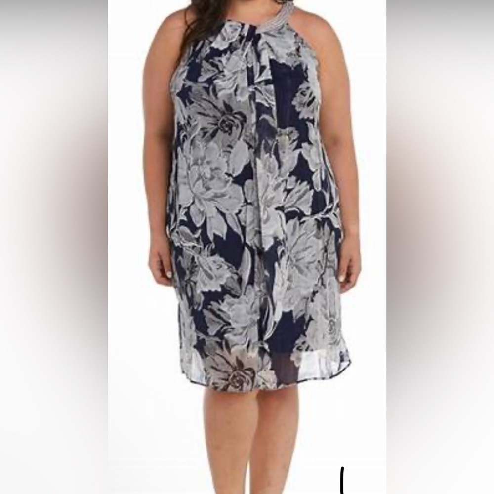 Elegant Floral Women's Dress - Picture 6 of 6
